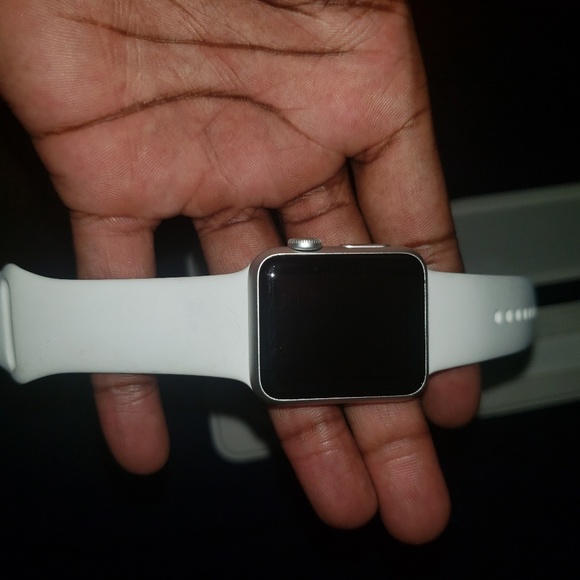 Watch - Picture 4 of 4